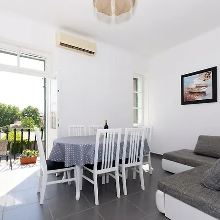 بيت ضيافة Mario سبليت