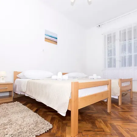 Mario Guest house